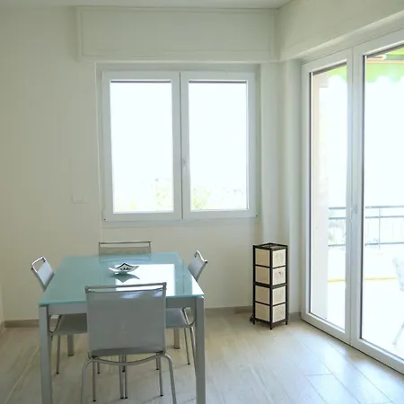Lägenhet Casa Marina Sanremo